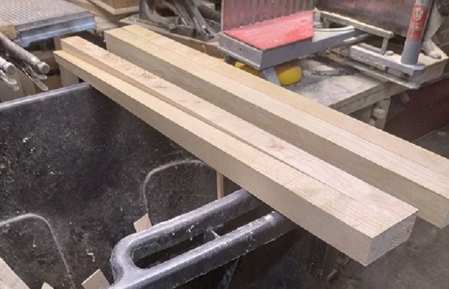 SofaTableBuildLegWork1done.jpg.0ed10bb79f5caf732dae3368618a7bb2.jpg