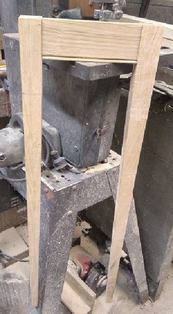 SofaTableBuildMortiseoneenddone.jpg.8d5350315fac8800ef036bc5f67590be.jpg