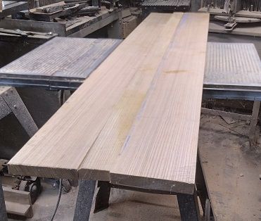 SofaTableBuildTopGlueupdryfit.jpg.dc7c8c096ec59c36b151fc86a35b776a.jpg