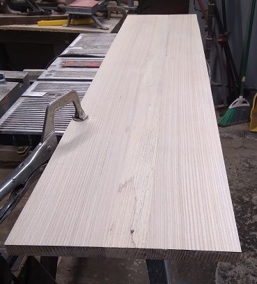 SofaTableTopafteracleantrim.jpg.9013b32d9ac1bd3649aef52c0d3e0157.jpg