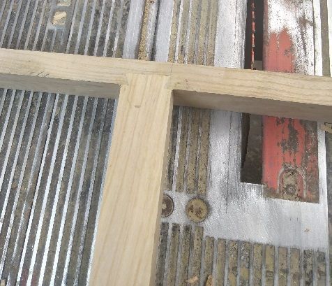 SofaTablebaseinstalldovetail.jpg.c5927cd9edc3b4951e307c25c2098733.jpg