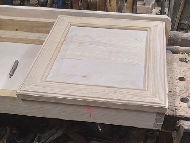 BathroomProjectHingesFingerLedge.jpg.f10107dd8dac6cfa032cba75762501b6.jpg