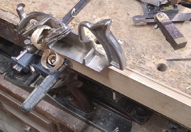 BathroomProjectRebatesmakingshavings.jpg.0d90b564db6167bb9b87b2a9a370b287.jpg