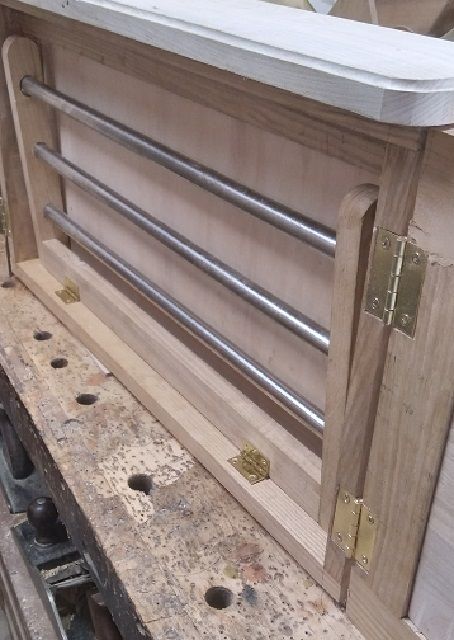BathroomProjectTowelRackhingeduo.jpg.464424517d34e16f280f40d5ae1a5e12.jpg