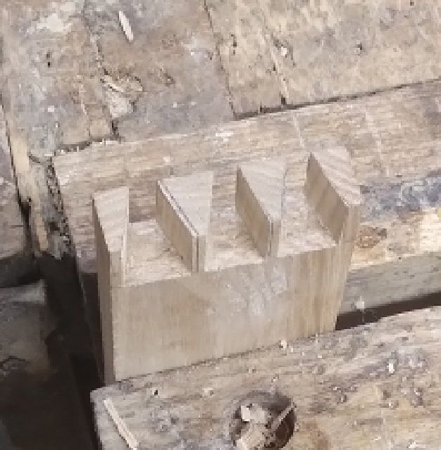 BathroomProjectdovetailspinsdone.jpg.29ecc89b13af266ae7a641bb2f303154.jpg