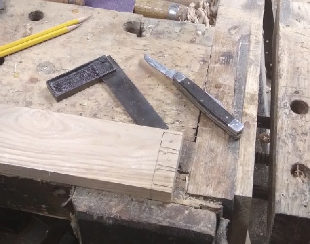 BathroomProjectsdovetailsknifealine.jpg.6a9ac60e09b4ef4cbee5b261e76ee56a.jpg