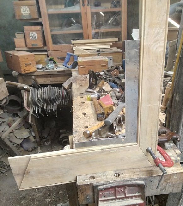 LinenClosetDoor22ndcorner.jpg.7ce2274ceae0dada25c3f6480dcc7e7f.jpg