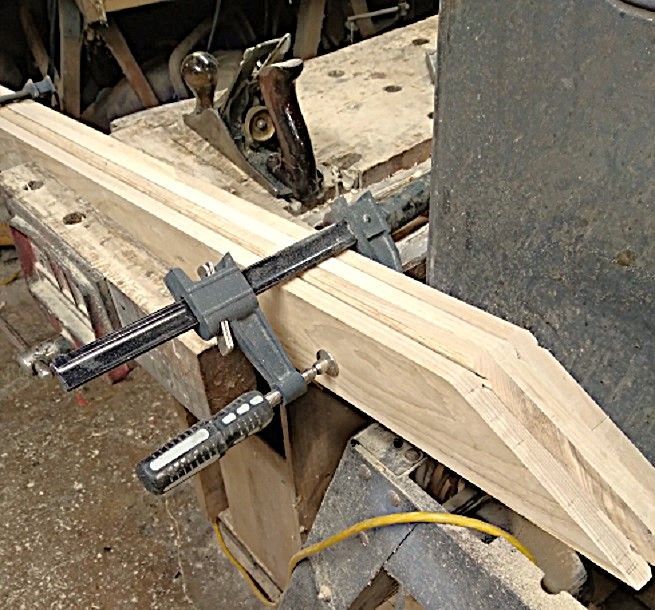 LinenClosetDoor3Mitersevenedup.jpg.2efaaf7b69f5e7870ab081d4713ee06f.jpg
