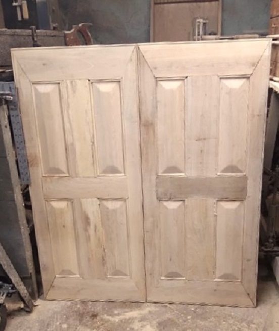 LinenClosettwodoorsawaitingfinish.jpg.61716d4bf13648a77de9bc3a3578ff99.jpg