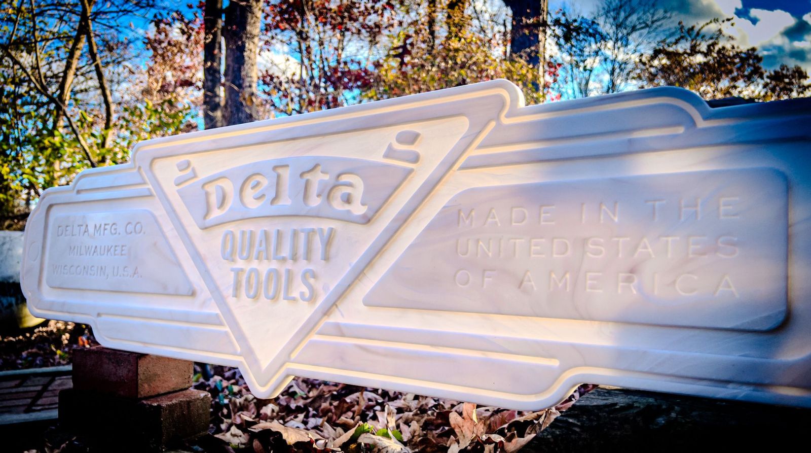 Signmaking: Vintage Machinery Emblems