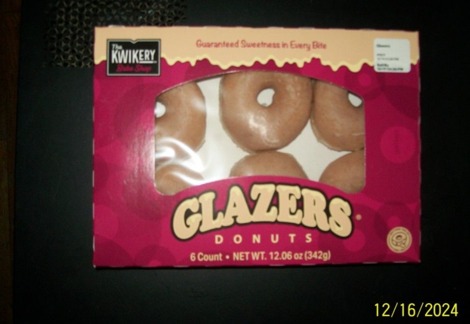 GlazerDonuts.jpg.43c6491463bab0d1e029bd0ff755c7bf.jpg