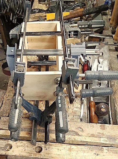 NewProjectStartFingersdone8clamps.jpg.9bdedda3d271fa22ea79847825f985f8.jpg