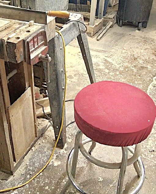 MortiseChiselCaseSUNWorkShopStool.jpg.1f39016d9591d101c12fe8a0787c7b24.jpg