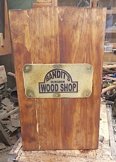 MortiseChiselCaseStainedFrontdoor.jpg.96d42ec6d4b479c79dbc581f5b10a8d4.jpg