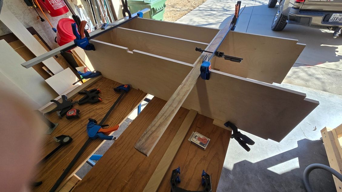 Shelf_Unit-3.jpg.42f1def8968d63dac32e61a2df589fe5.jpg