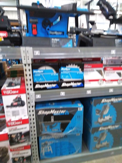 WalMartToolTownDeltastuf.jpg.8bebc69d52e25761c7b089470bb2910e.jpg