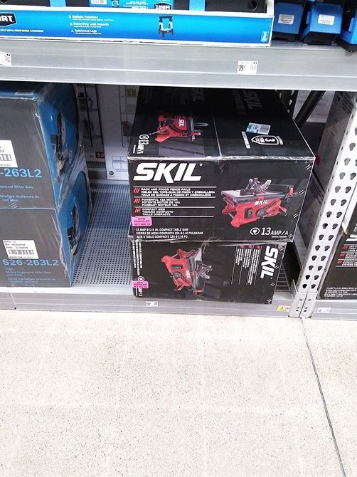 WalMartToolTownTablesaw.jpg.40de759bea3277e1fa32b21c23d33075.jpg