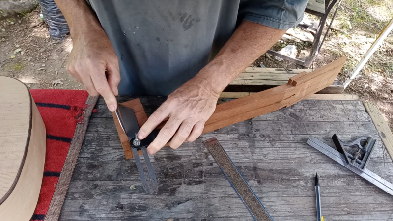 dovetail4.thumb.png.1d5dfd1e9e4639a69485ac962177f482.png