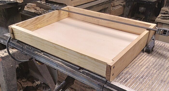 Sept_Proj.Drawermakinginside.jpg.b82edba1b5ef605aa5ebdeebf885960e.jpg