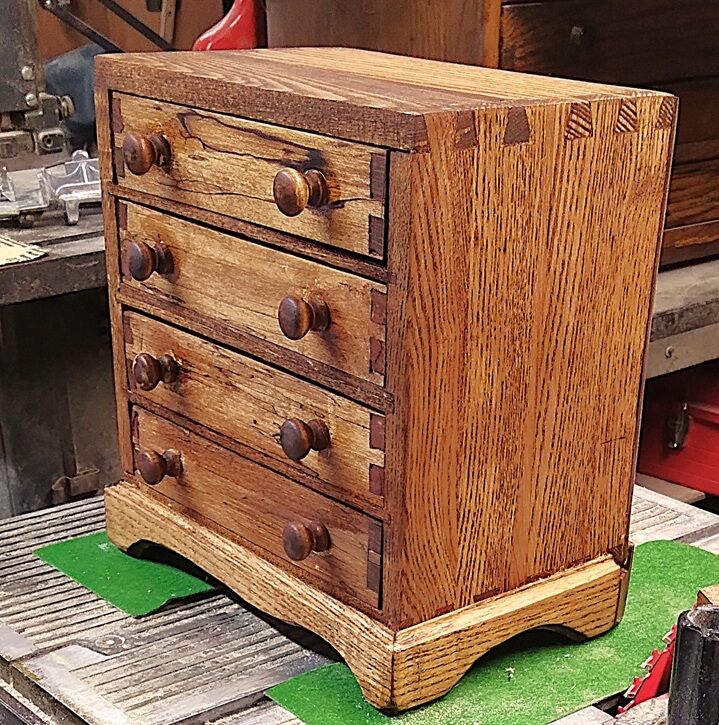 DECLumberPIPrightside.jpg.8c434ecffef28e68261c48f858cefab4.jpg