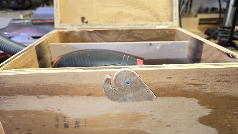 Box_latch-1.jpg