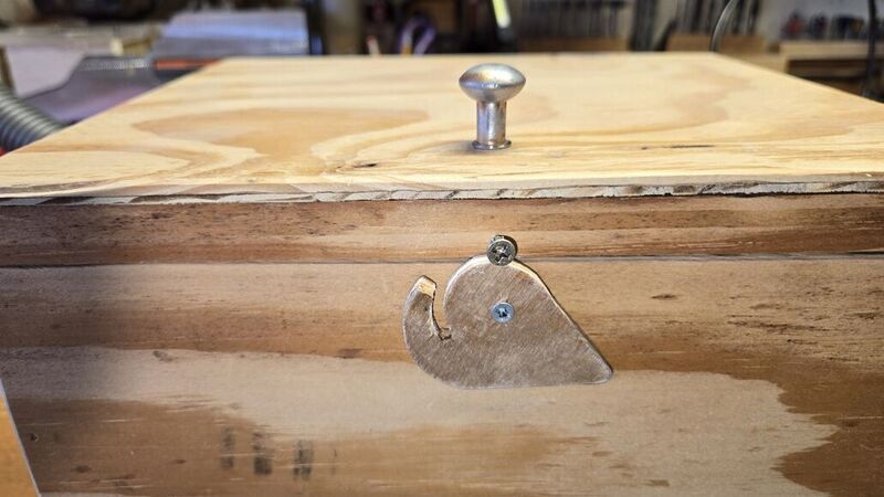 Box_latch-2.jpg