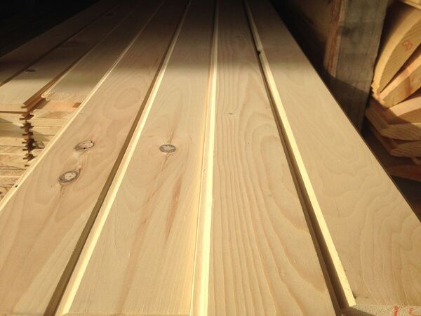 Eastern White Pine Lumber.jpg