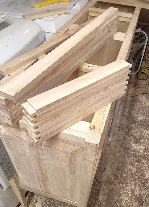 Sideboard Proj., Monday, 12 tenons  .jpg
