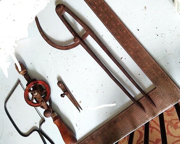 Barn Sale APR, Day 2, big dividers .jpg