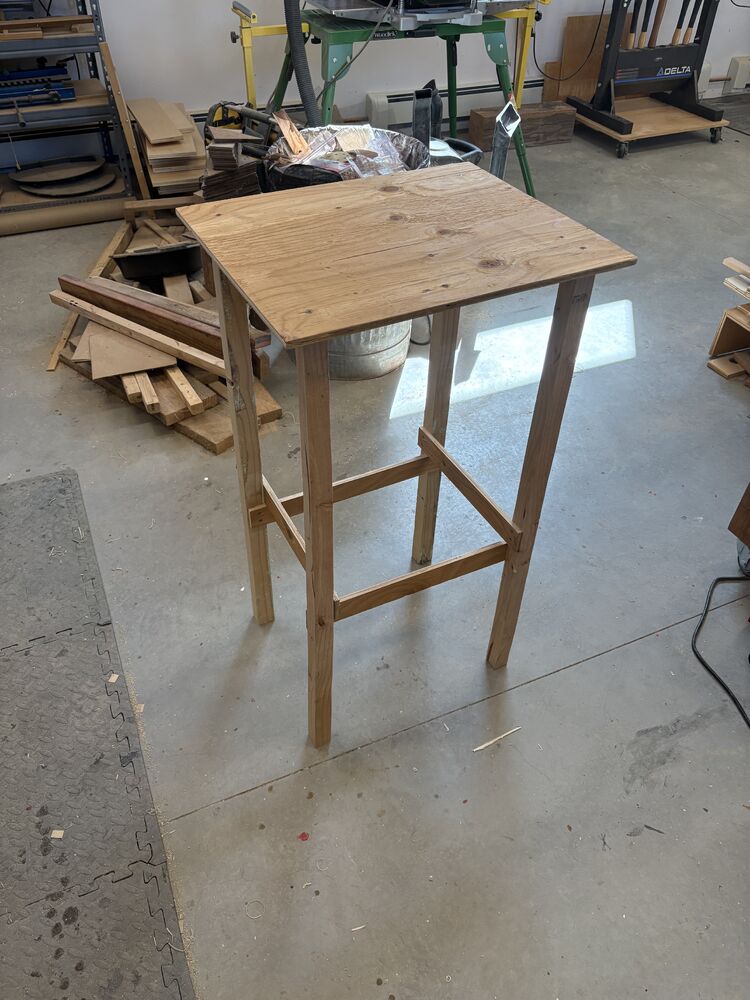 A table made of scraps, 2 versions