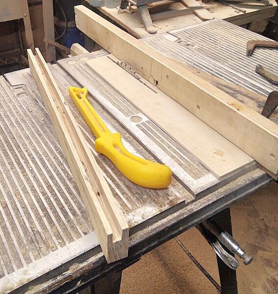 Laundry Room, top work 2, grooves milled  .jpg