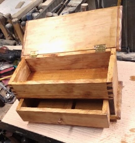 Chisel Case, Witch's Brew, opened up.jpg