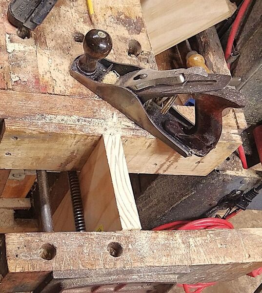 Thin Board Project, shooting vise  .jpg