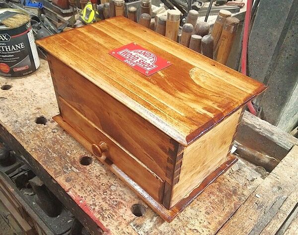 Thin board proj., varnish, 1st coat  .jpg