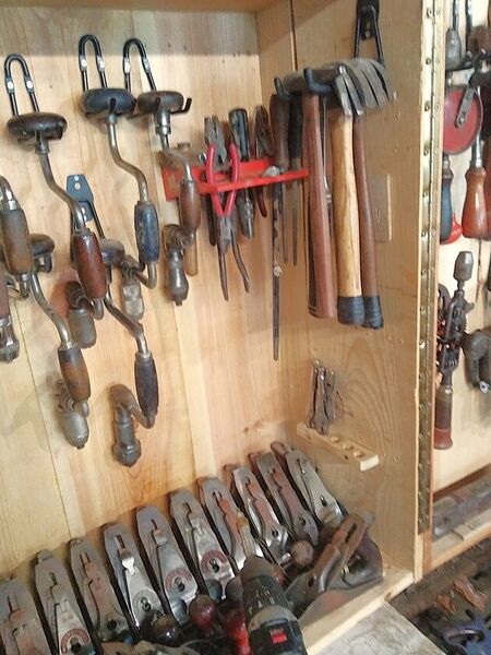 15 AUG, new shop, hammerski  .jpg