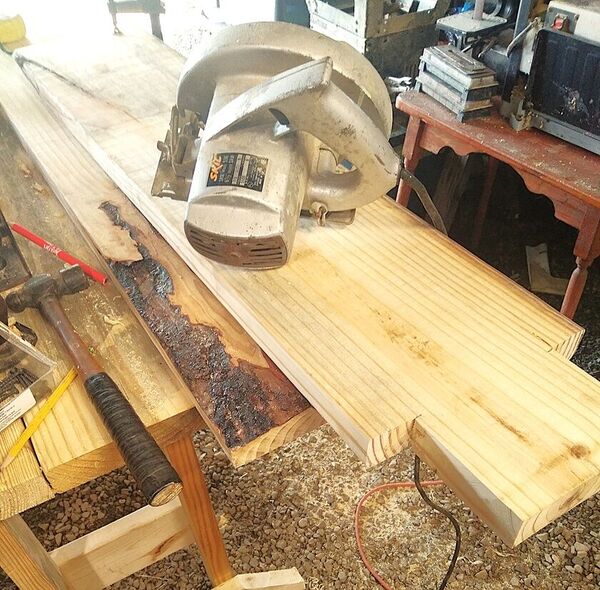 26 Aug, Shelf work, need some notches  .jpg