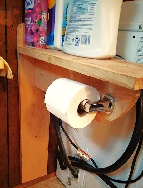 18 Sept., bathroom shelf, dispenser  .jpg