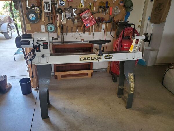 Laguna Lathe (1).jpg