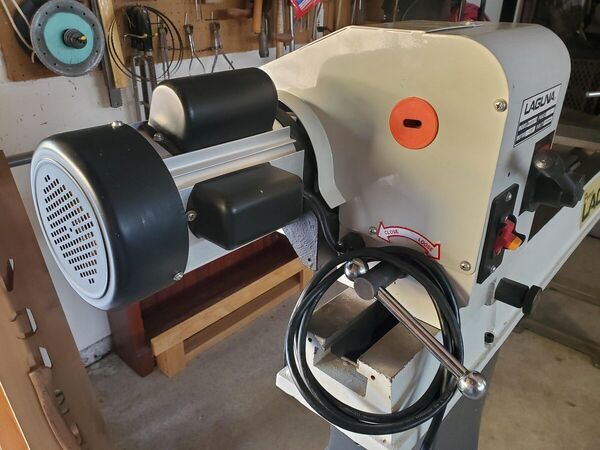 Laguna Lathe (4).jpg