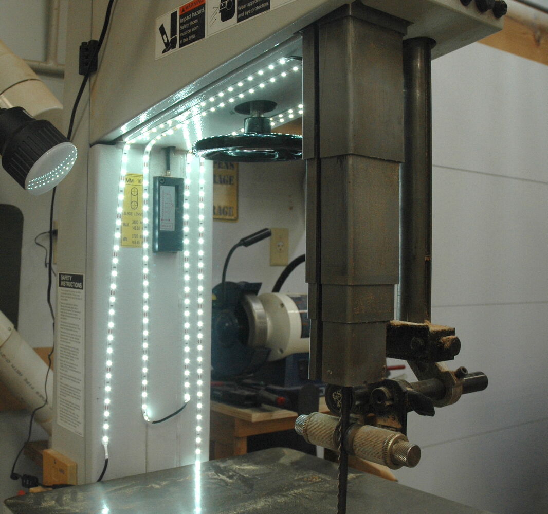 Upgrading my bandsaw lighting.